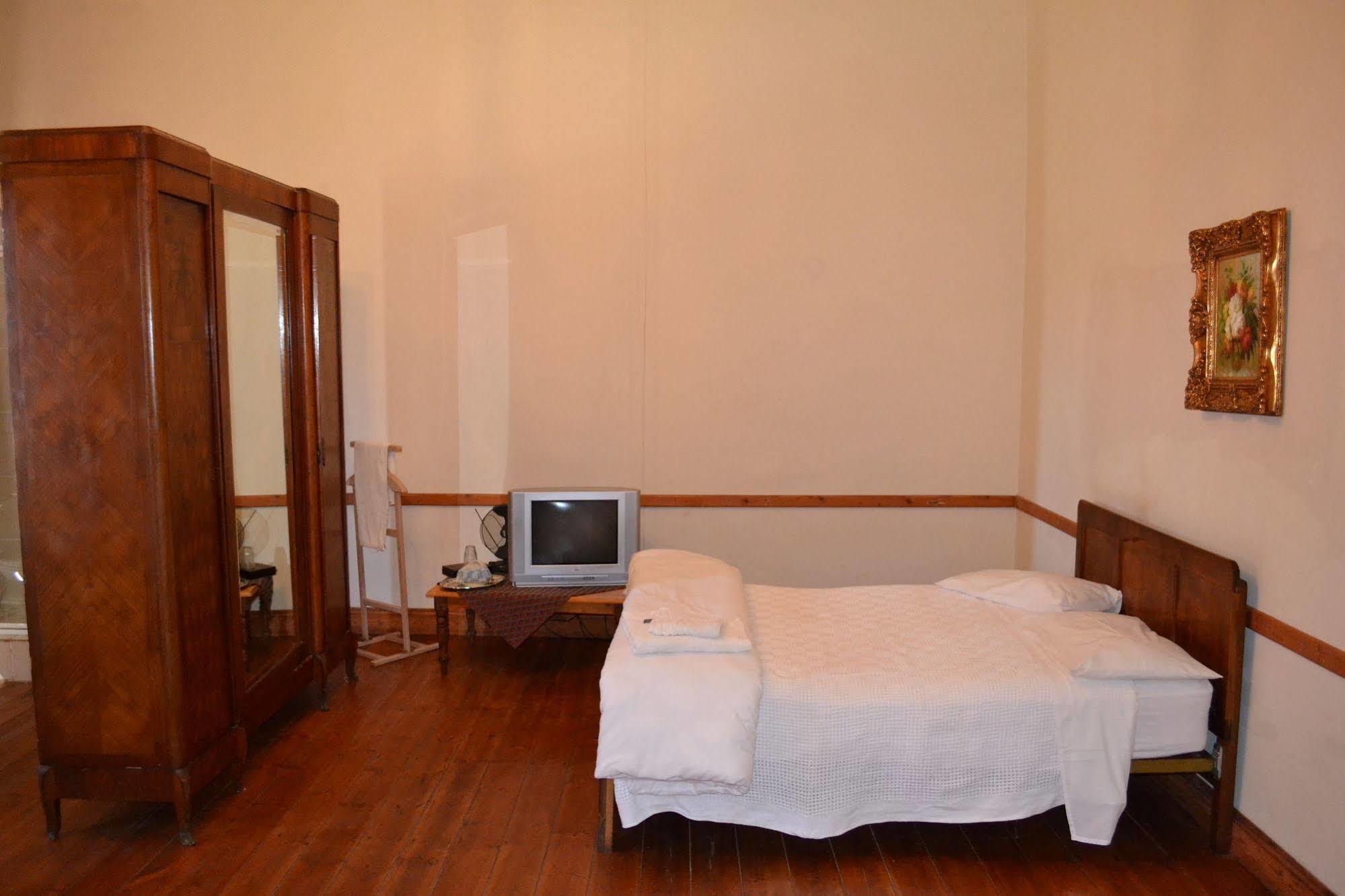 Schulteheim Hotel Uniondale  Ngoại thất bức ảnh